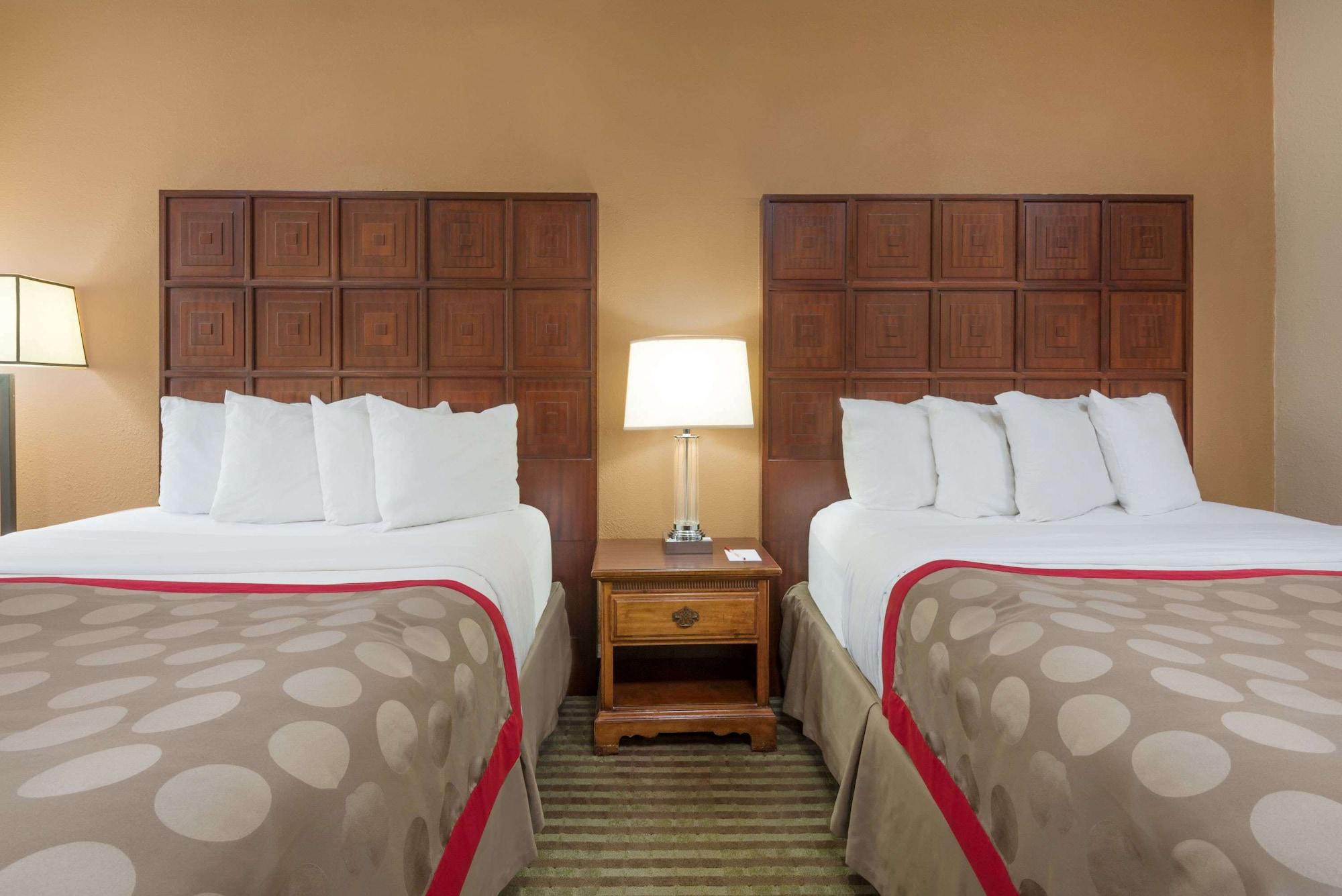 Ramada By Wyndham Columbus North Ξενοδοχείο Westerville Εξωτερικό φωτογραφία