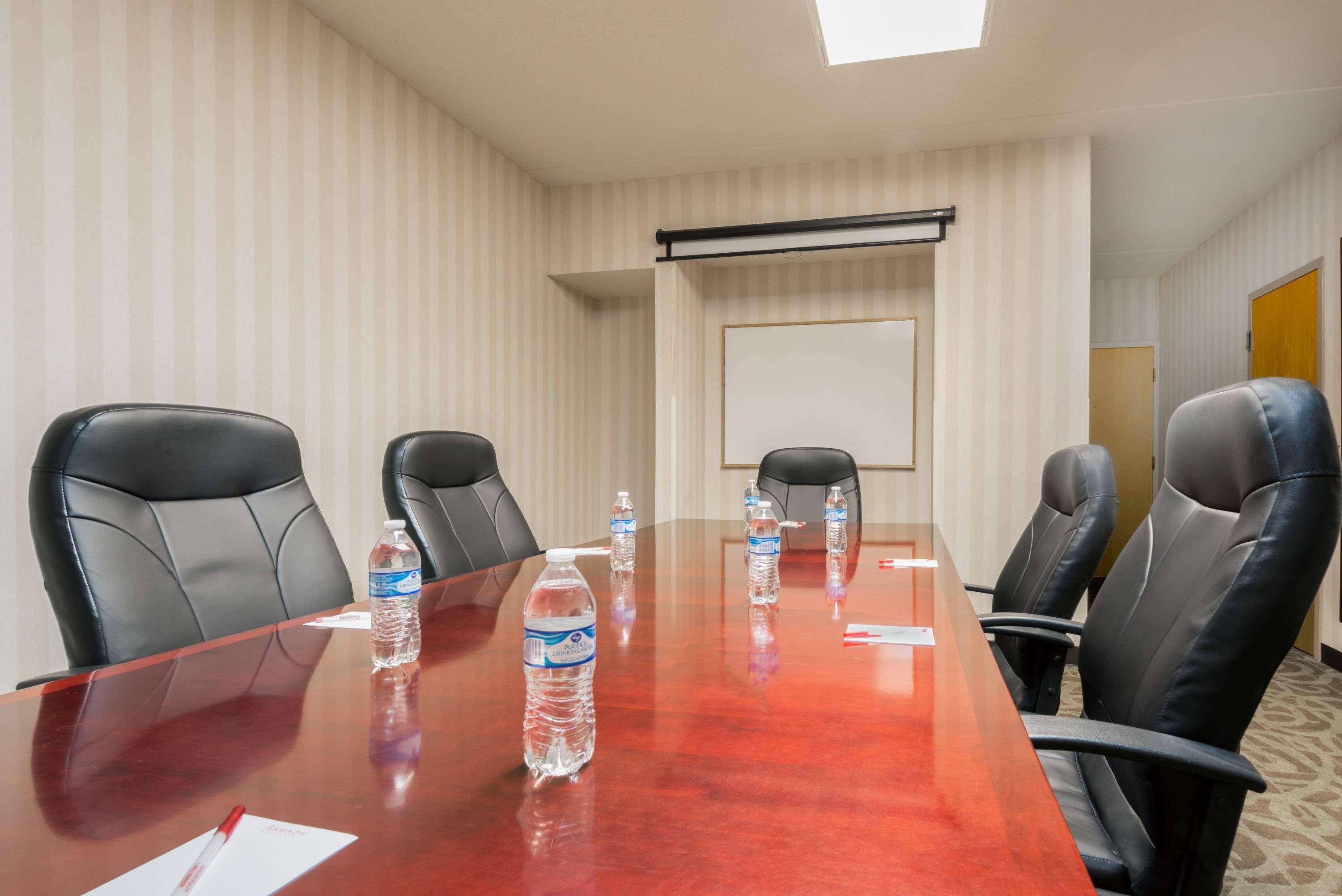 Ramada By Wyndham Columbus North Ξενοδοχείο Westerville Εξωτερικό φωτογραφία